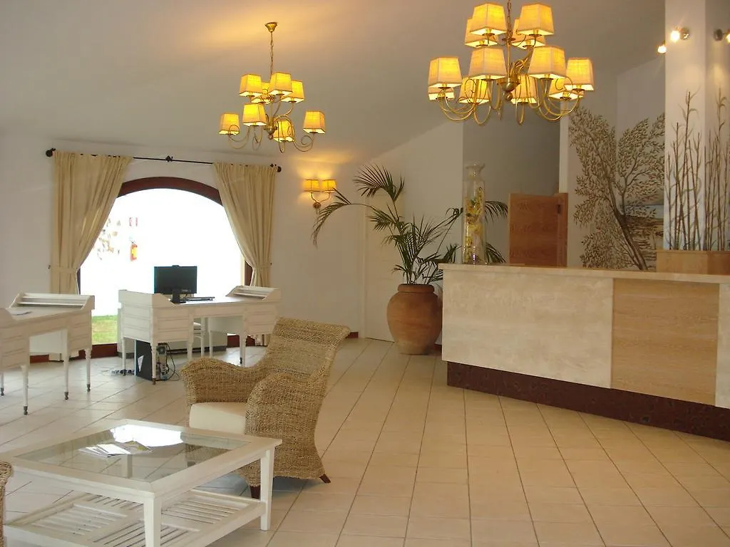 Hotel I Corbezzoli Porto Ottiolu 4*,